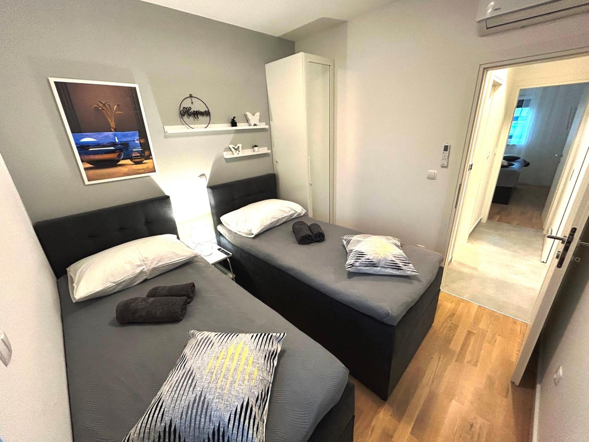Apartments Town 2 Trogir Ngoại thất bức ảnh